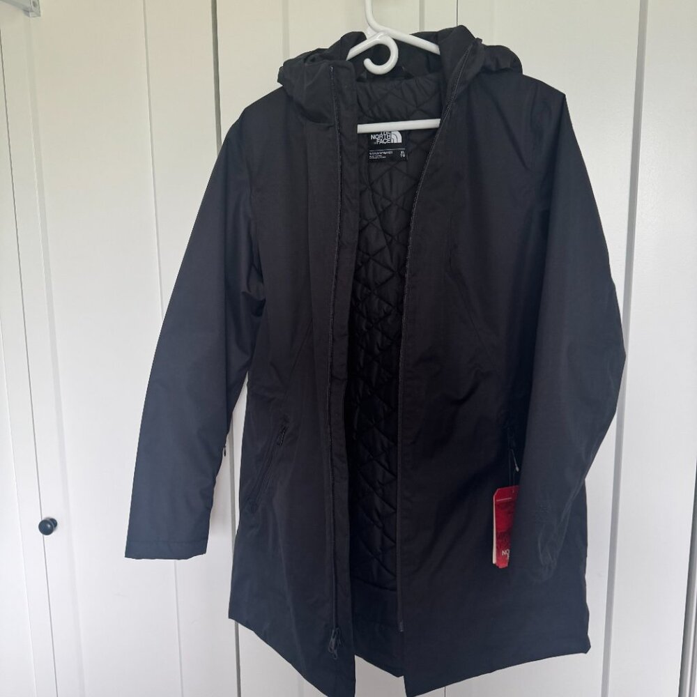 The North Face Women's Insulated Ancha Parka - Picture 3 of 4